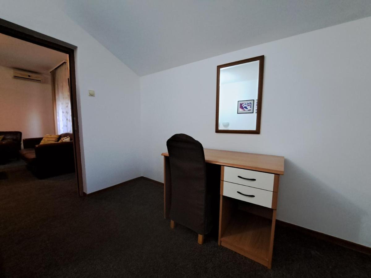 Hotel Marica Ni Esterno foto