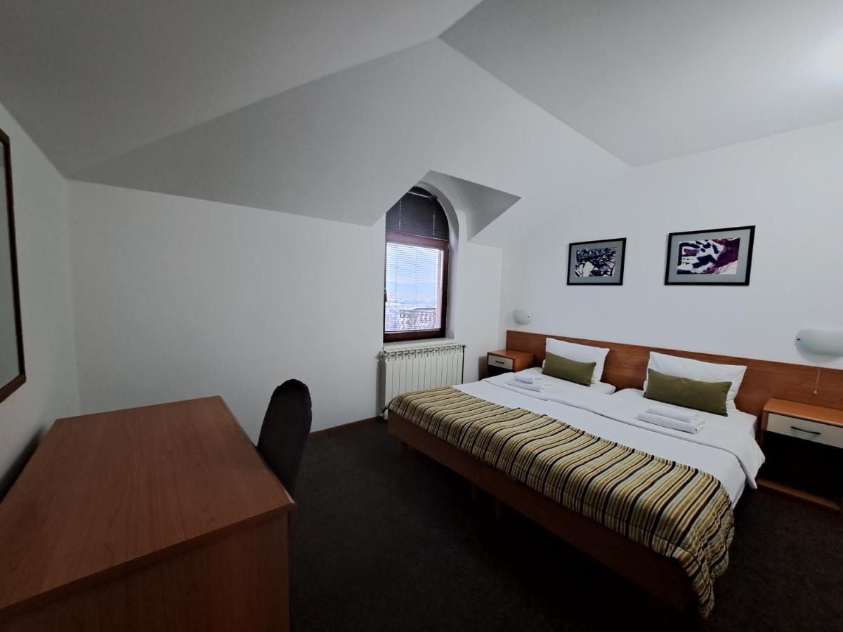 Hotel Marica Ni Esterno foto