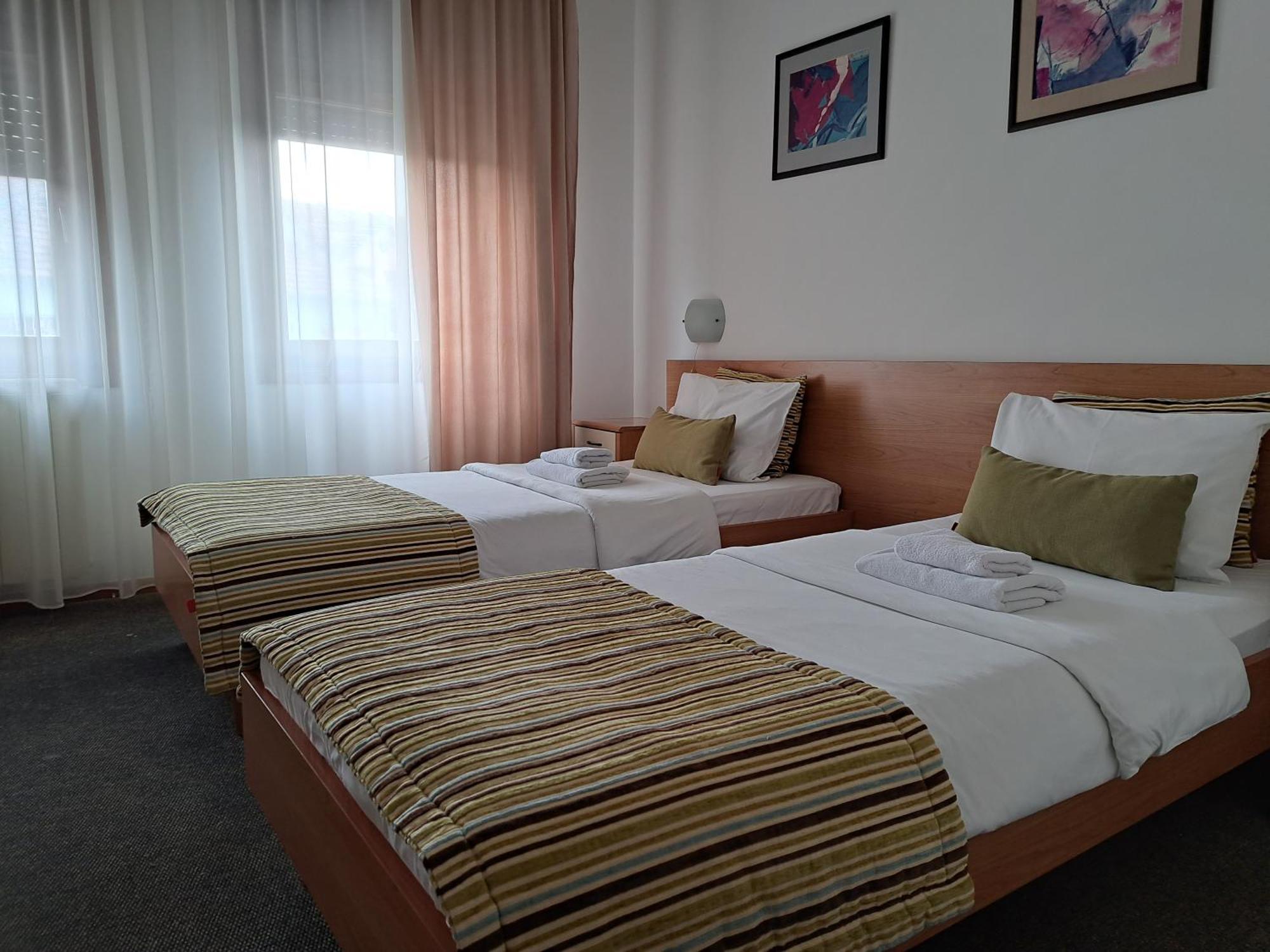 Hotel Marica Ni Esterno foto